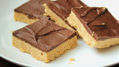 Peanut butter bars