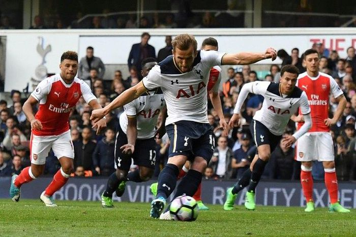 Tottenham's Harry Kane says they are relishing the chance to turn the heat up on league leaders Chelsea with a win against West Ham