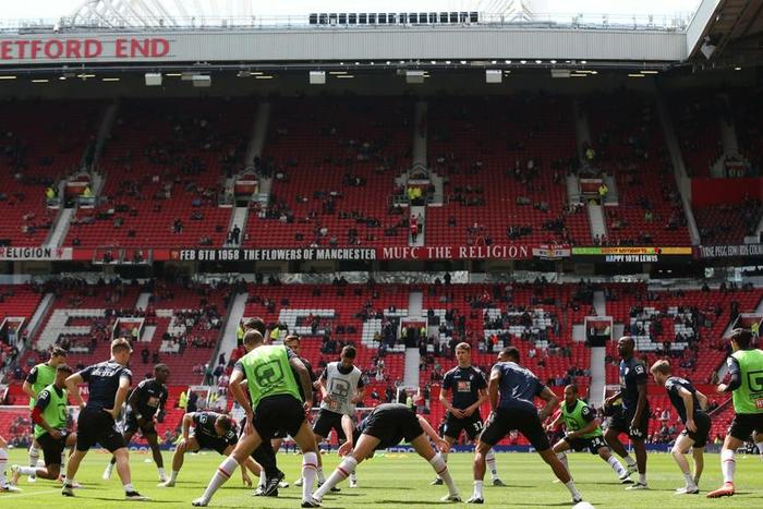 ___5034763___https:______static.pulse.com.gh___webservice___escenic___binary___5034763___2016___5___15___16___old-trafford-cropped_6et2zen7eqv11s6sql1uz102f_1