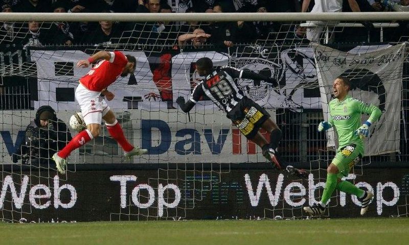 Lighters and firecrackers were thrown at Charleroi goalkeeper Nicolas Penneteau, during the Belgium League football match between Charleroi vs Standard de Liege, in Charleroi, on December 4, 2016.