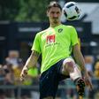 ___5107106___https:______static.pulse.com.gh___webservice___escenic___binary___5107106___2016___6___3___11___zlatanibrahimovic-cropped_4mrhuu3do6sv1ffiwb7x830gq