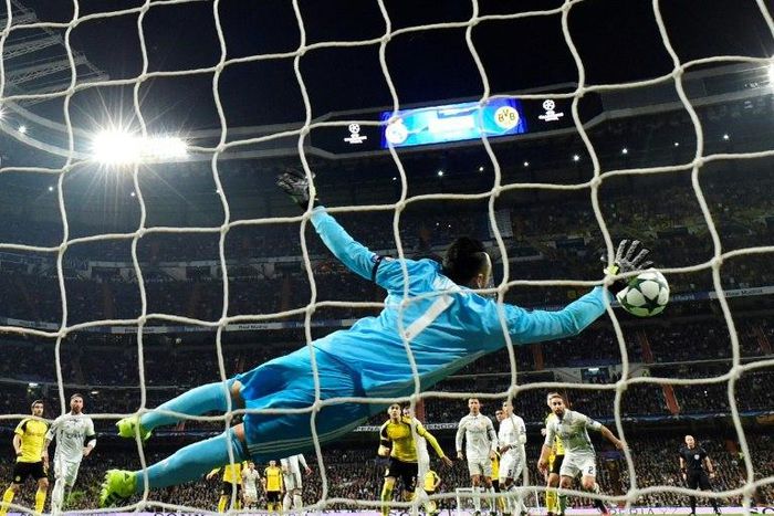 Though rumours of a transfer could not be confirmed, Real Madrid's Keylor Navas may be up for replacement after the Costa Rican goalkeeper's form dipped