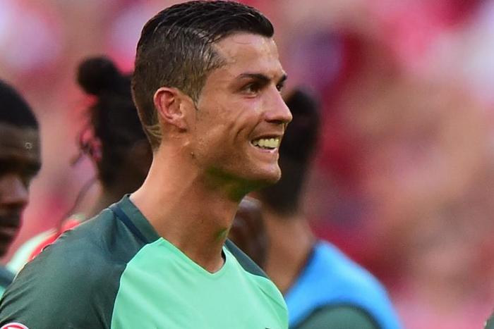 ___5186103___https:______static.pulse.com.gh___webservice___escenic___binary___5186103___2016___6___30___2___cristiano-ronaldo-cropped_i54sh7djjb951fqyun09w8h35_2