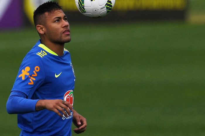 ___5284071___https:______static.pulse.com.gh___webservice___escenic___binary___5284071___2016___7___20___4___neymar-cropped_1o56djh3v029419cpwheumrtyf