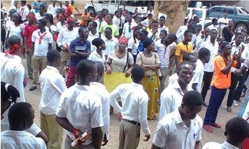 ___6476421___https:______static.pulse.com.gh___webservice___escenic___binary___6476421___2017___4___4___14___File-photo-of-Teacher-trainees-picketing-around-GES-MOE_1