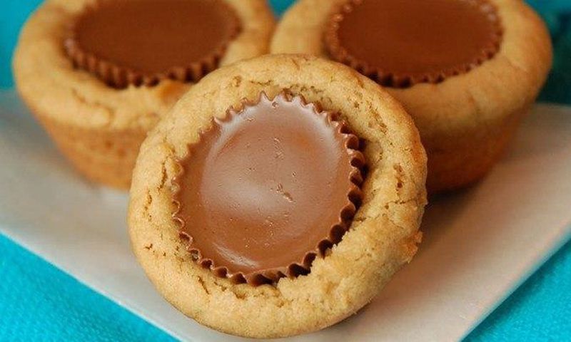 Peanut butter cup cookies
