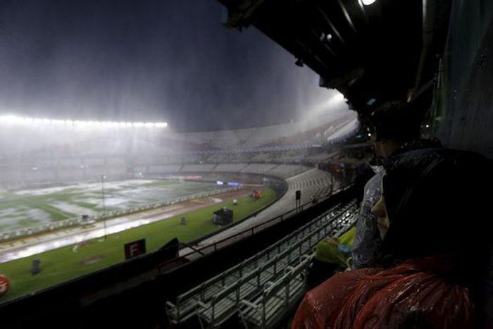 ___6504739___https:______static.pulse.com.gh___webservice___escenic___binary___6504739___2017___4___9___19___Brazil-_Argentina-rained-off_0005