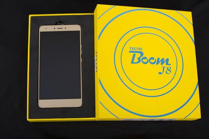 Techno J8.
