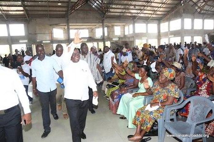 Nana Addo interacting with people during his Volta regional tour