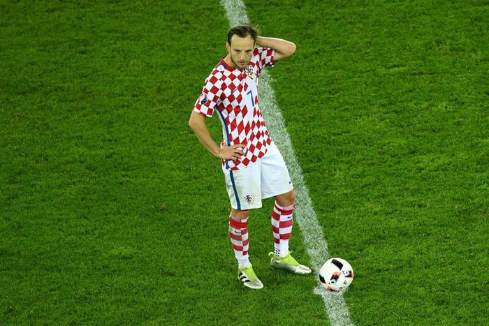 ___5445434___https:______static.pulse.com.gh___webservice___escenic___binary___5445434___2016___9___1___20___ivanrakitic-cropped_1wiwz2q1yltuh1mhxi8ft71gn6_2