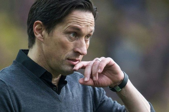 Bayer Leverkusen's head coach Roger Schmidt pictured during his side's German First division Bundesliga match against Borussia Dortmund in Dortmund, western Germany, on March 4, 2017