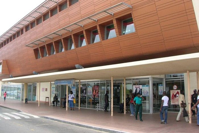 ___5228527___https:______static.pulse.com.gh___webservice___escenic___binary___5228527___2016___7___5___13___30.Ghana_Accra_Photo_from_Airport_Terminal_Departure_002-Curbside.Entrance_to_Departure