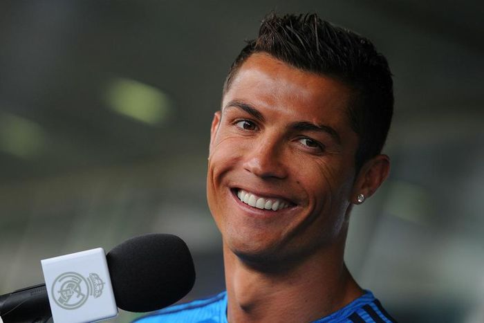 ___5075335___https:______static.pulse.com.gh___webservice___escenic___binary___5075335___2016___5___25___20___cristianoronaldo-cropped_3d62vpymzmv31k19uosqn15p1