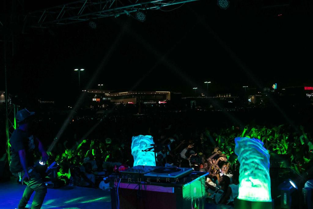 DJ Sly draws massive crowd with maiden solo concert