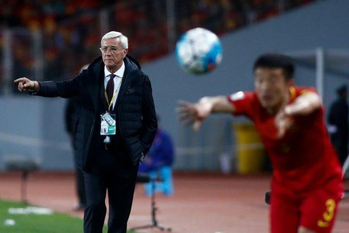 Marcello Lippi (L) has five games left to see his squad rise up the six-team table