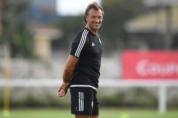 Morocco's French national football team coach Herve Renard takes part in a training session in Port-Gentil on January 27, 2017, during the 2017 Africa Cup of Nations tournament in Gabon
