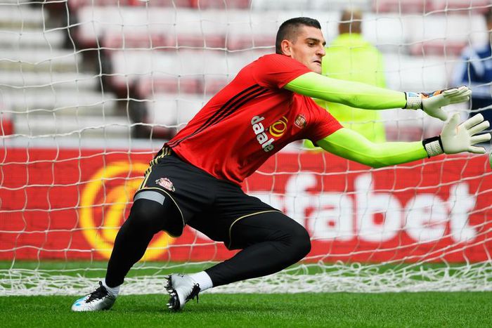 ___5411775___https:______static.pulse.com.gh___webservice___escenic___binary___5411775___2016___8___23___20___vito-mannone_1e6g1jrzck28g1dr1q035ciip7_2