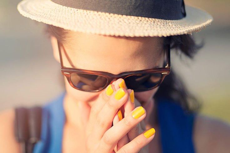 yellow nails cause and treatment