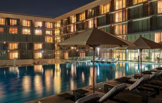 ___5360180___https:______static.pulse.com.gh___webservice___escenic___binary___5360180___2016___8___9___19___Kempinski+Hotel+Gold+Coast+City