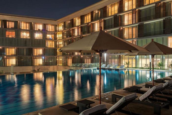 ___5360180___https:______static.pulse.com.gh___webservice___escenic___binary___5360180___2016___8___9___19___Kempinski+Hotel+Gold+Coast+City