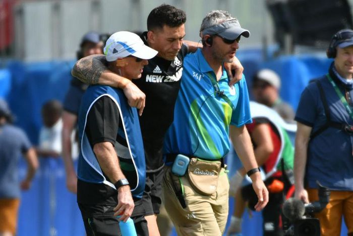 ___5360464___https:______static.pulse.com.gh___webservice___escenic___binary___5360464___2016___8___10___0___sonnybillwilliams-cropped_119xgat7o8zhu18mya52twrpuc_1