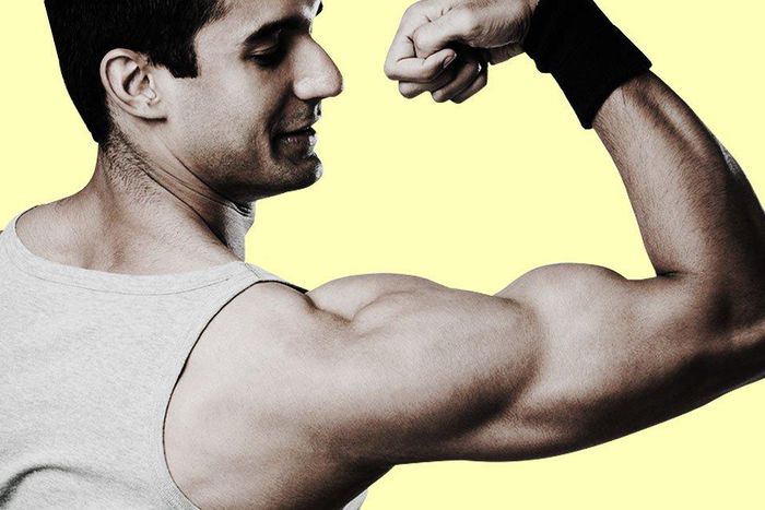 ​Why Showing Off Muscles May Not Help Attract Women