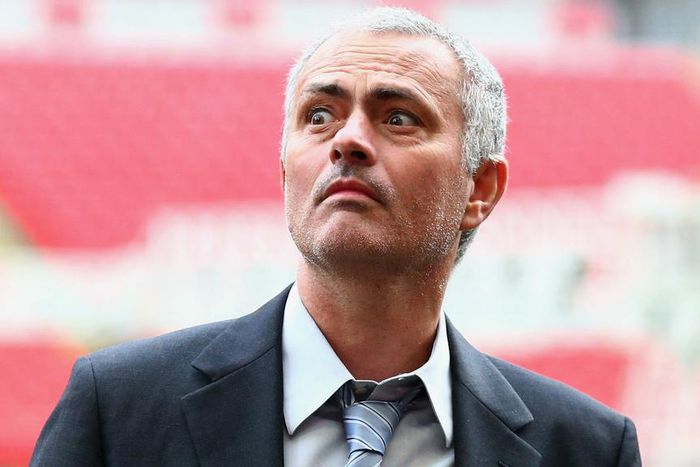 ___5069027___https:______static.pulse.com.gh___webservice___escenic___binary___5069027___2016___5___24___13___jose-mourinho-cropped_sqeif38k29mz1idlb9e1sa2q8_1