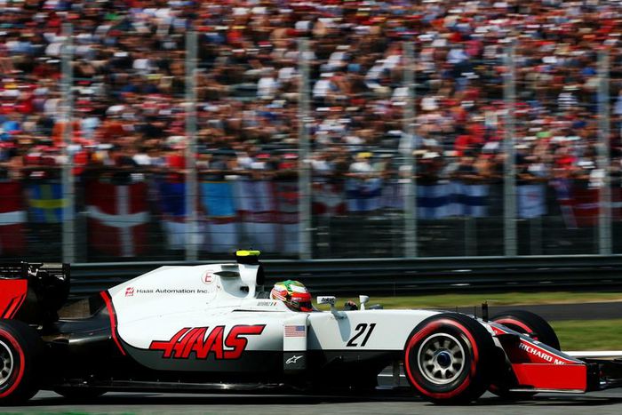 ___5452387___https:______static.pulse.com.gh___webservice___escenic___binary___5452387___2016___9___3___22___esteban-gutierrez-cropped_1qulqjydw7keo1uhjl1bvnroqd_2