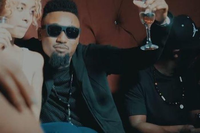 Quata Budukusu - Ginger feat. Uhuru