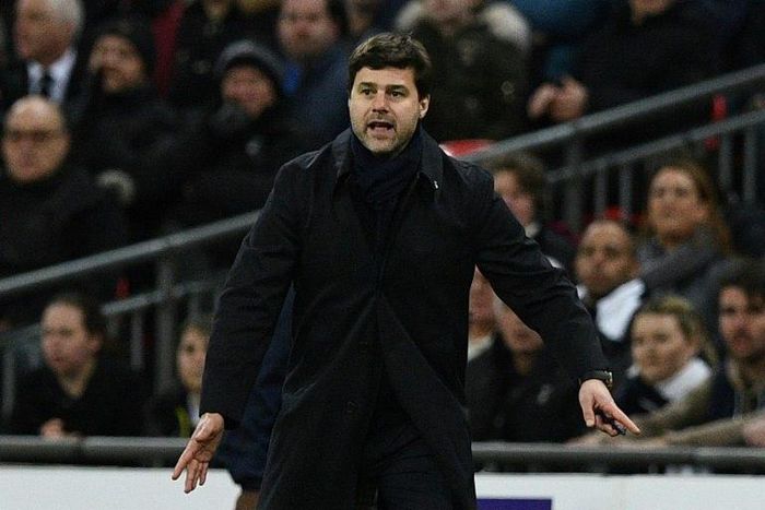Tottenham Hotspur's head coach Mauricio Pochettino gestures on the touchline during the UEFA Europa League Round of 32 second-leg football match against Gent February 23, 2017