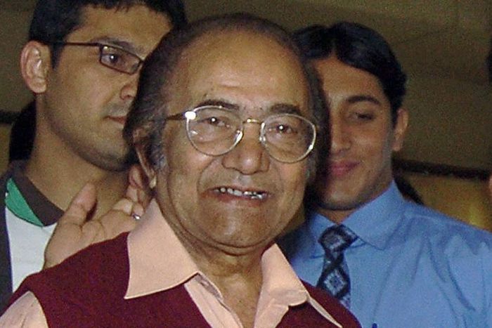 ___5368805___https:______static.pulse.com.gh___webservice___escenic___binary___5368805___2016___8___11___19___hanifmohammad-cropped_kmnj7twu4p8r13z9226kh9g9g