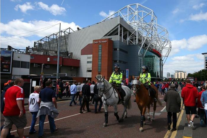 ___5043151___https:______static.pulse.com.gh___webservice___escenic___binary___5043151___2016___5___17___11___oldtrafford-cropped_1xditsf4nfv6b1lxnvxgcncaca_1
