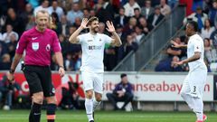 ___6636480___https:______static.pulse.com.gh___webservice___escenic___binary___6636480___2017___5___6___21___4005344400000578-4480222-image-a-15_1494090673475_1