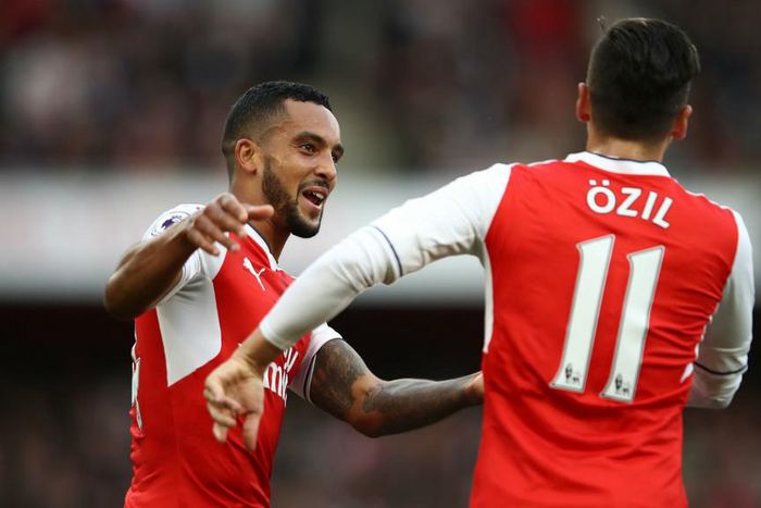 ___5613889___https:______static.pulse.com.gh___webservice___escenic___binary___5613889___2016___10___16___16___walcottozil-cropped_104pq4x4hb7pb1jx7kgzk271yl_2