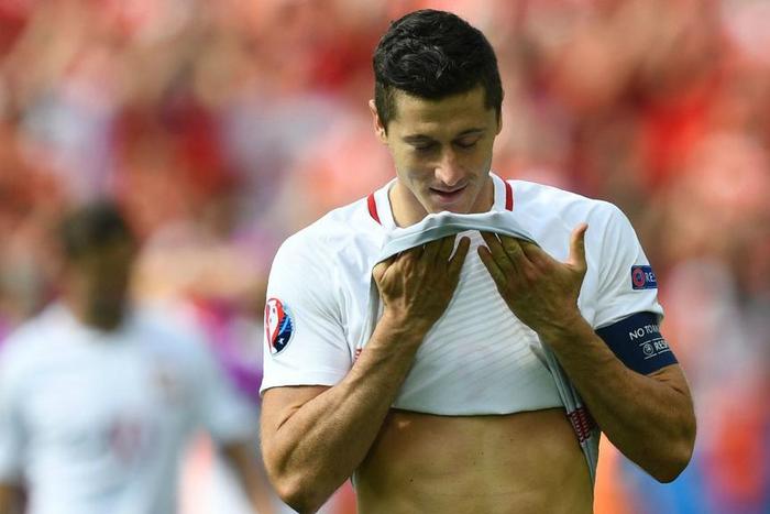 ___5193551___https:______static.pulse.com.gh___webservice___escenic___binary___5193551___2016___6___26___7___robert-lewandowski-cropped_wgkndcadasnz11zar4d1opw0e_2