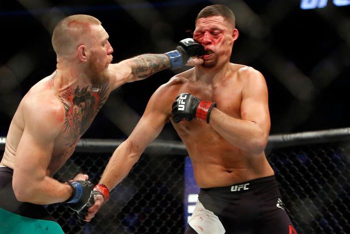 ___5401852___https:______static.pulse.com.gh___webservice___escenic___binary___5401852___2016___8___21___13___ufc202-cropped_phhbopd3dcsl1m5jrncvja6fk