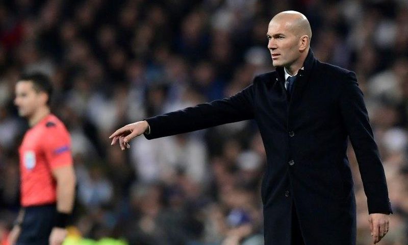 Real Madrid's coach Zinedine Zidane gestures during the UEFA Champions League round of 16 first leg football match against SSC Napoli February 15, 2017