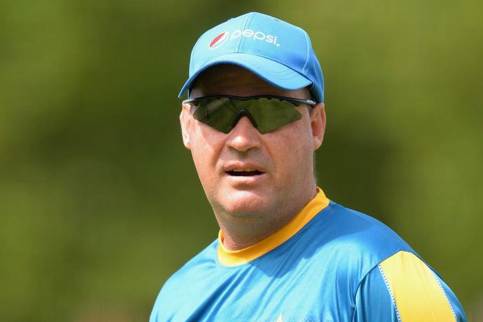 ___5330732___https:______static.pulse.com.gh___webservice___escenic___binary___5330732___2016___8___2___2___mickeyarthur-cropped_1seqg30q6v1bu1bvv5tzj2jmzm