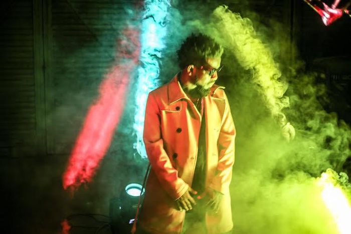 Bisa Kdei shoots video for "Jwe"