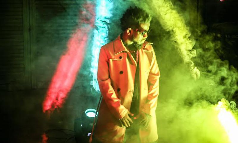 Bisa Kdei shoots video for "Jwe"