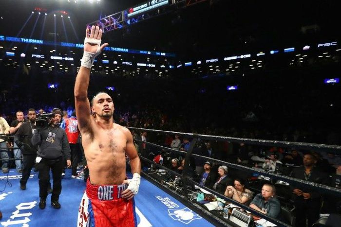 WBA champion Keith Thurman takes the WBC belt with a split decision win against Danny Garcia in a unification clash