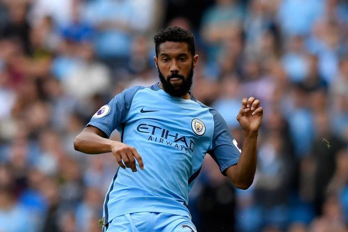 ___5666371___https:______static.pulse.com.gh___webservice___escenic___binary___5666371___2016___10___27___18___gael-clichy-cropped_1j7838iu35oj11gqqzho8hajww