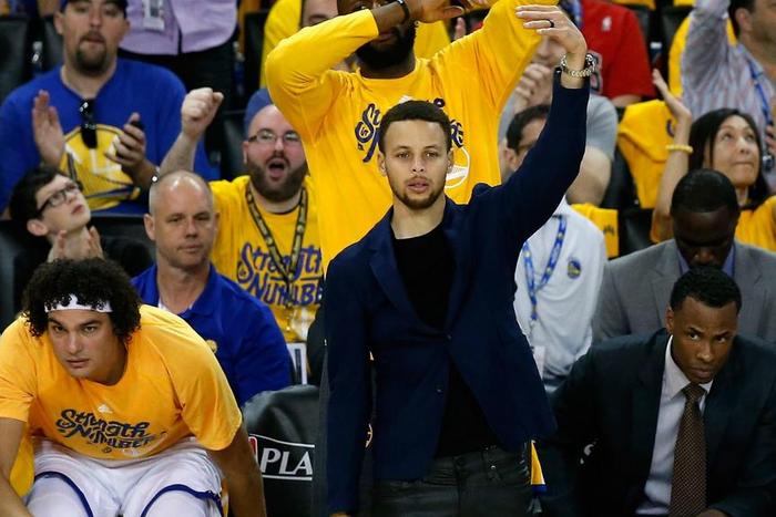 ___4983854___https:______static.pulse.com.gh___webservice___escenic___binary___4983854___2016___5___2___11___stephencurry-cropped_4q2b4yrc9gwy1lv7wb1n40o54_2