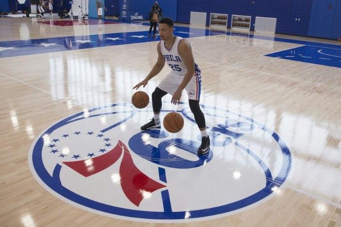 Ben Simmons of the Philadelphia 76ers just days before fracturing his foot in a training scrimmage