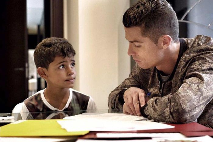 ___5499923___https:______static.pulse.com.gh___webservice___escenic___binary___5499923___2016___9___16___17___14739615958131