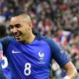 ___5222648___https:______static.pulse.com.gh___webservice___escenic___binary___5222648___2016___7___4___5___griezmann-payet-cropped_1uoah0to6ul8f1qr001chpgrzn_2