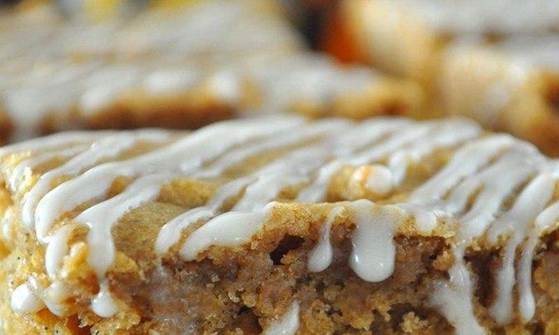 Apple butter bars