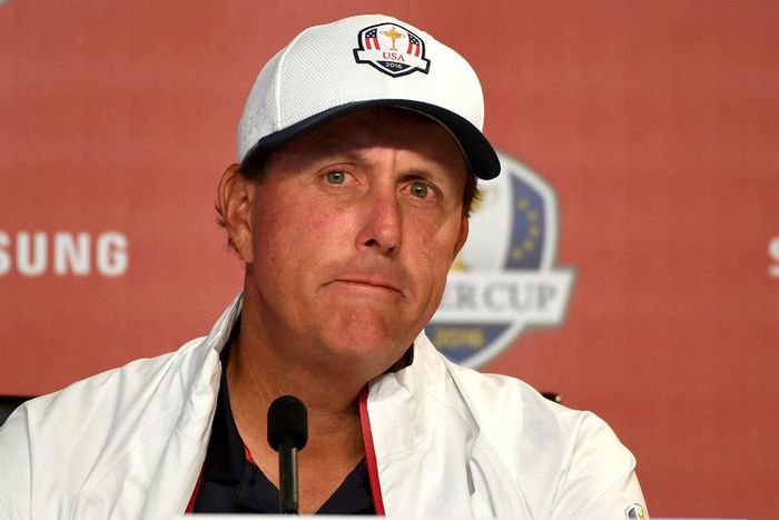 ___5548430___https:______static.pulse.com.gh___webservice___escenic___binary___5548430___2016___9___30___0___philmickelson-cropped_14o9vleuji7lt1xg6f2m9a237i