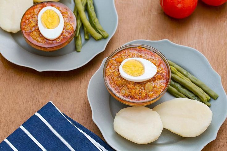 Garden egg stew and boiled potatoes