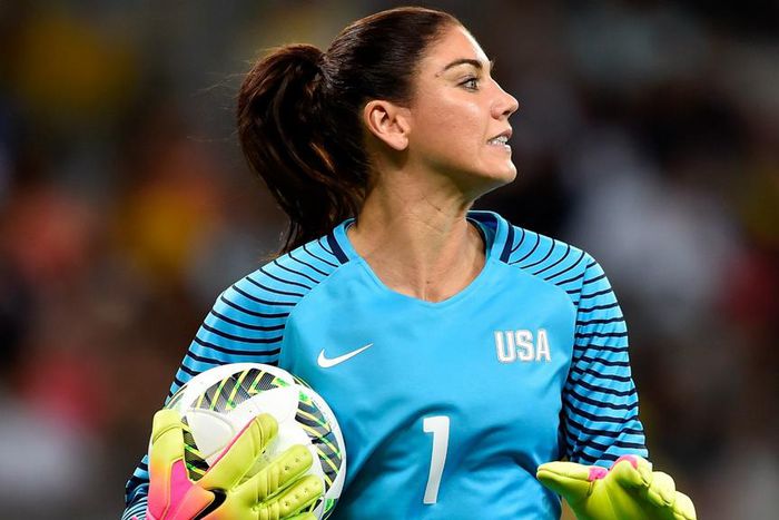 ___5416999___https:______static.pulse.com.gh___webservice___escenic___binary___5416999___2016___10___15___13___hopesolo-cropped_dr6a77gk2cn21sj19eeuotnig_2